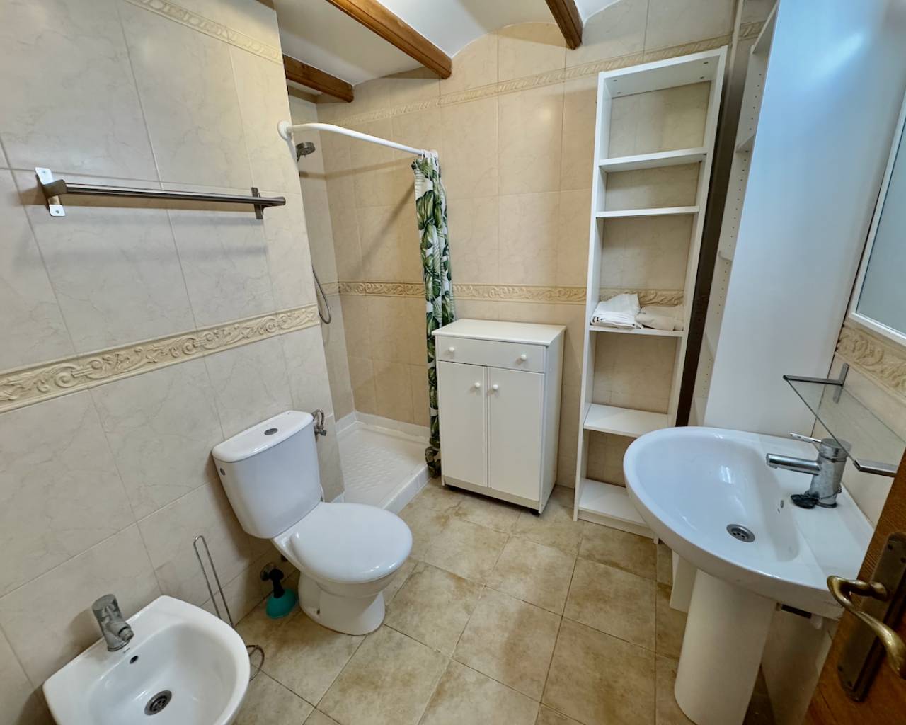 Villa in Guardamar del Segura, Alicante, Spain 4 bedrooms, 100 sq.m. No. 135703