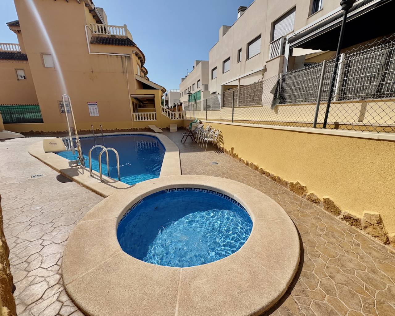 Villa in Guardamar del Segura, Alicante, Spain 4 bedrooms, 100 sq.m. No. 135703