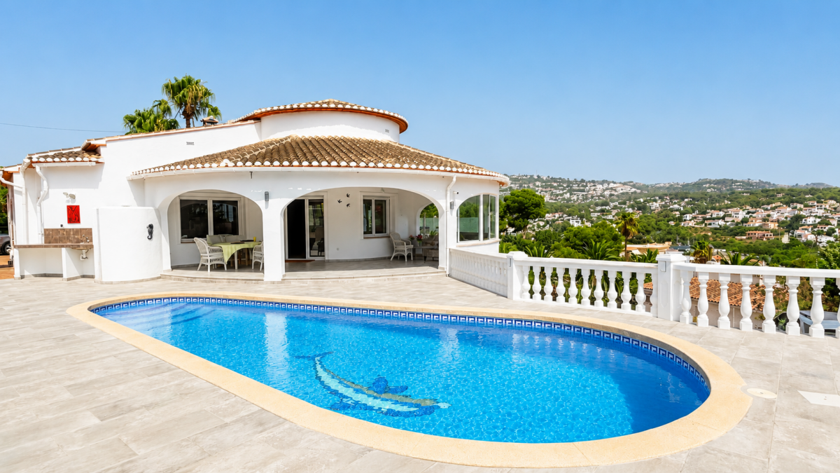 Villa a Benissa, Alicante, Spagna 5 camere da letto, 350 mq. N° 191859