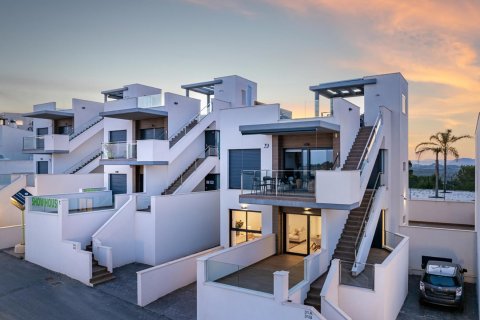 Bungalow in San Miguel de Salinas, Alicante, Spain 3 bedrooms, 92 sq.m. No. 76676