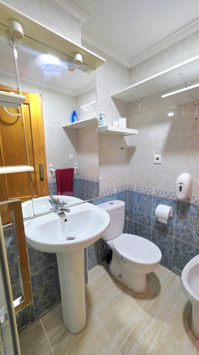 Appartamento a Torrevieja, Alicante, Spagna 2 camere da letto, 60 mq. N° 184373