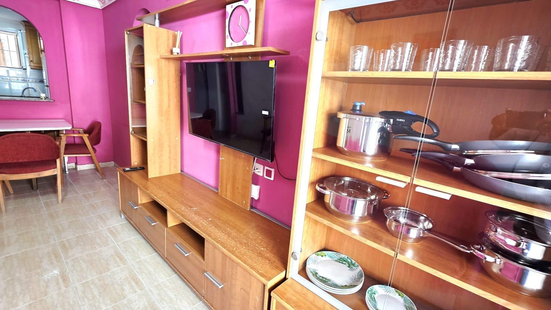 Appartamento a Torrevieja, Alicante, Spagna 2 camere da letto, 60 mq. N° 184373