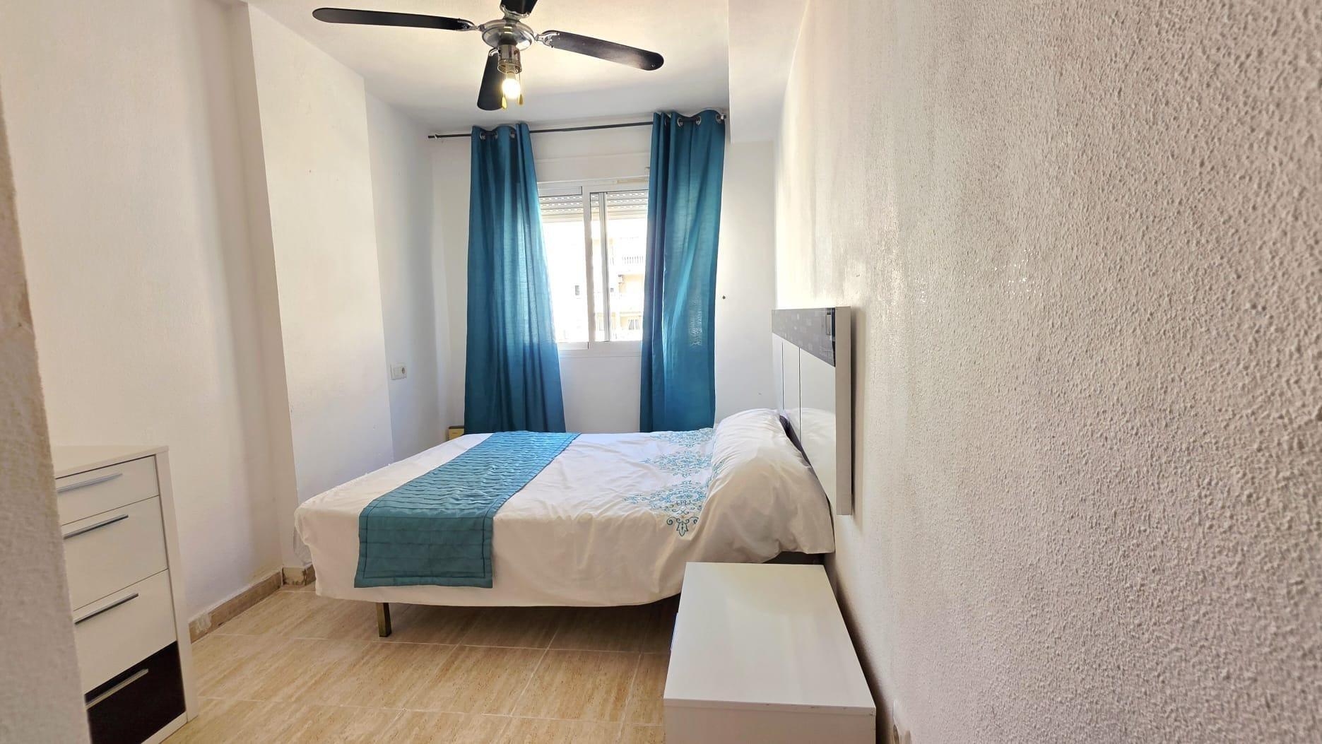 Appartamento a Torrevieja, Alicante, Spagna 2 camere da letto, 60 mq. N° 184373