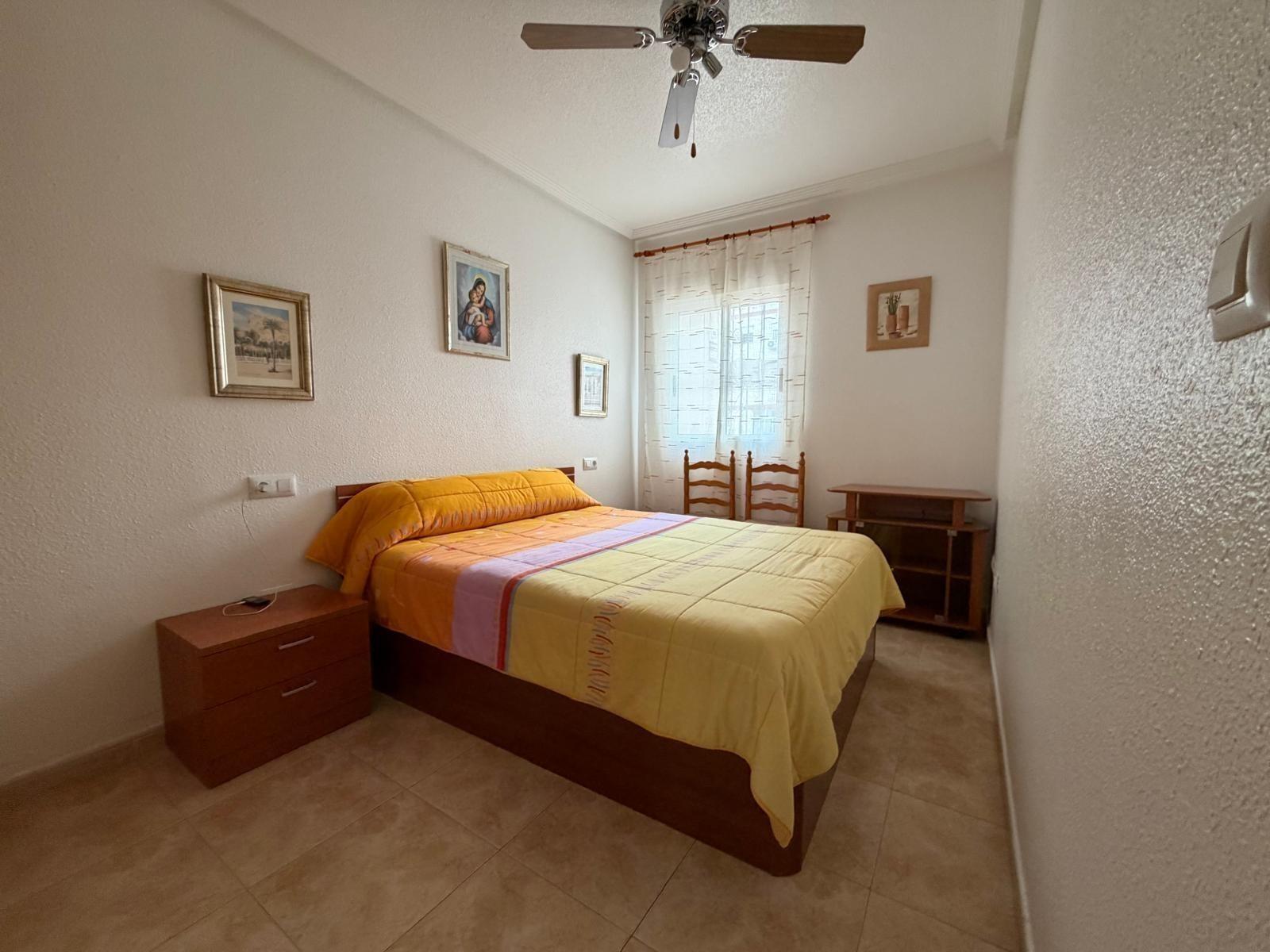 Apartment à Torrevieja, Alicante, Espagne 1 chambre, 43 m2 No. 184377