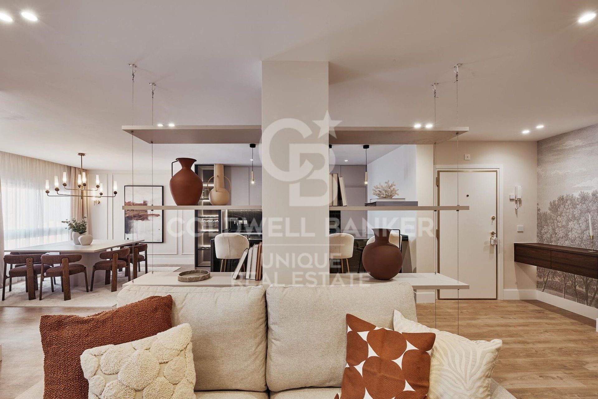 Apartment à Madrid, Espagne 3 chambres, 180 m2 No. 158296