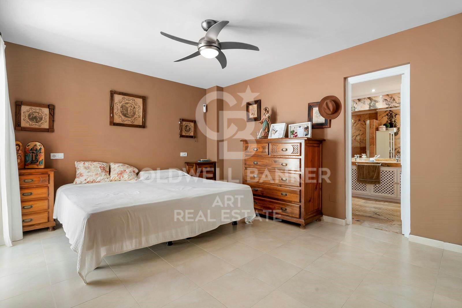 Lägenhet i Marbella, Malaga, Spanien 3 sovrum, 93 kvm. Nr. 158294