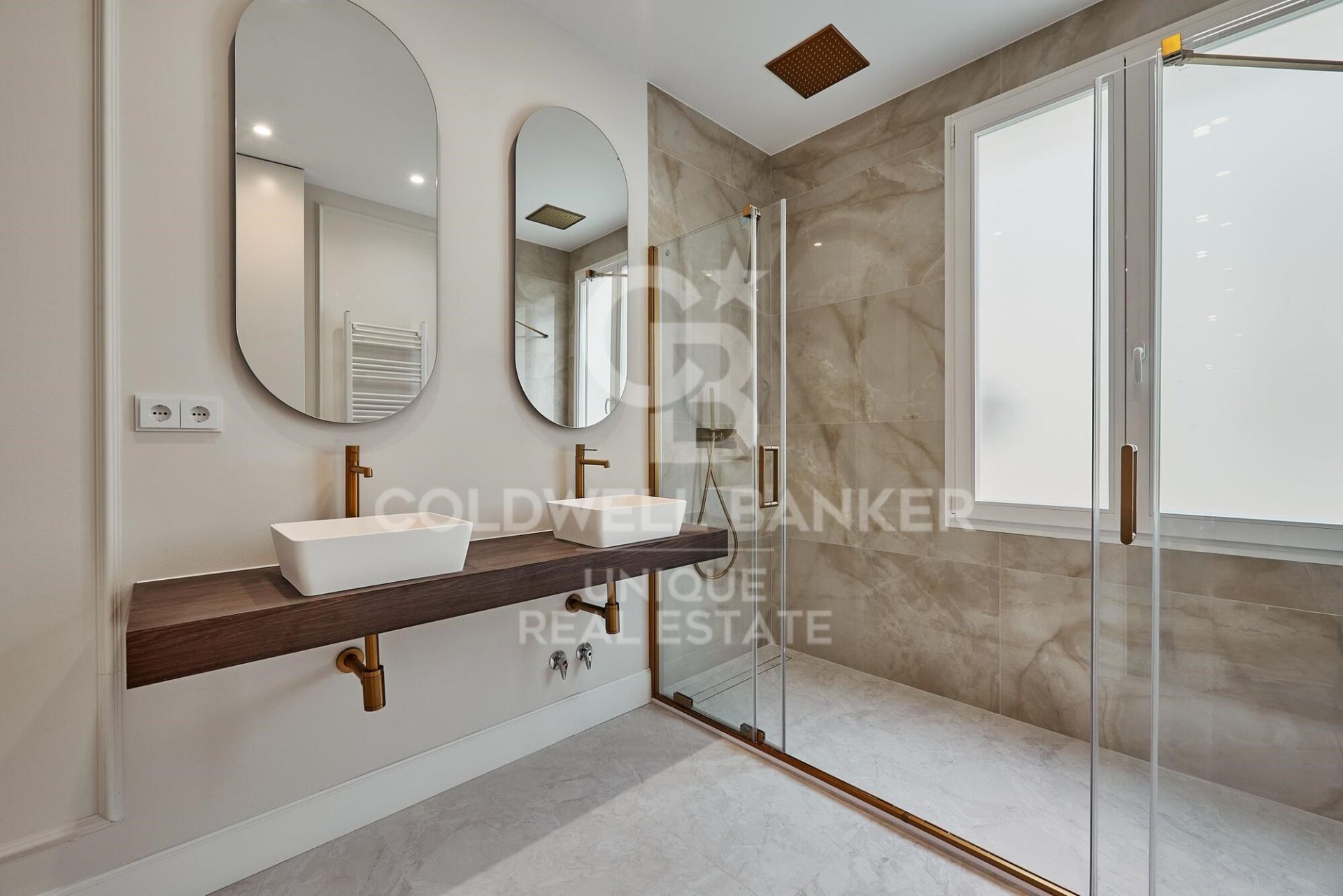 Wohnung in Madrid, Spanien 3 Schlafzimmer, 142 m2 Nr. 158298