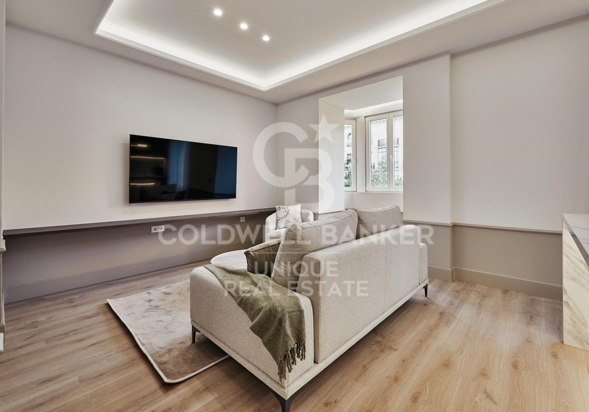 Wohnung in Madrid, Spanien 3 Schlafzimmer, 142 m2 Nr. 158298