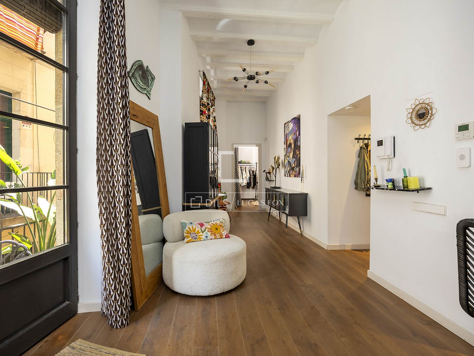 Dzīvoklis Barcelona, Spānijā 1 istaba, 70 m2 Nr. 192668