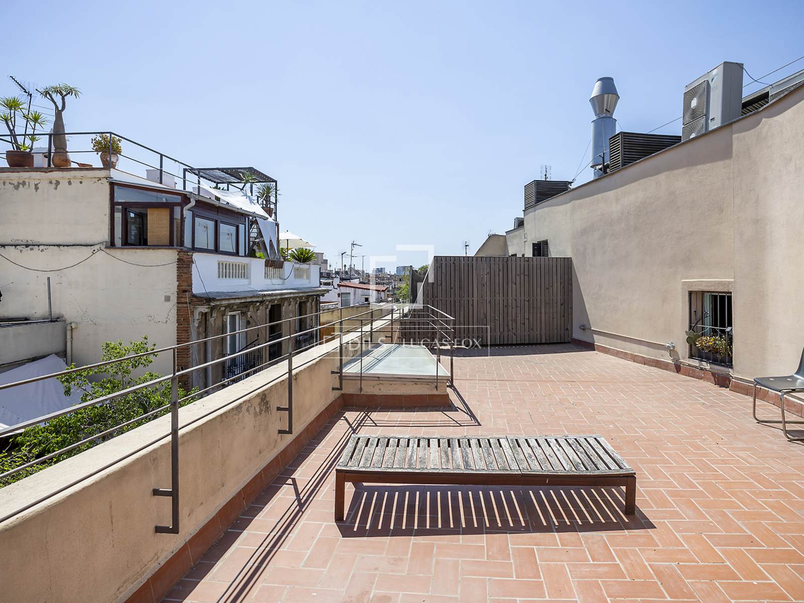 Dzīvoklis Barcelona, Spānijā 1 istaba, 70 m2 Nr. 192668