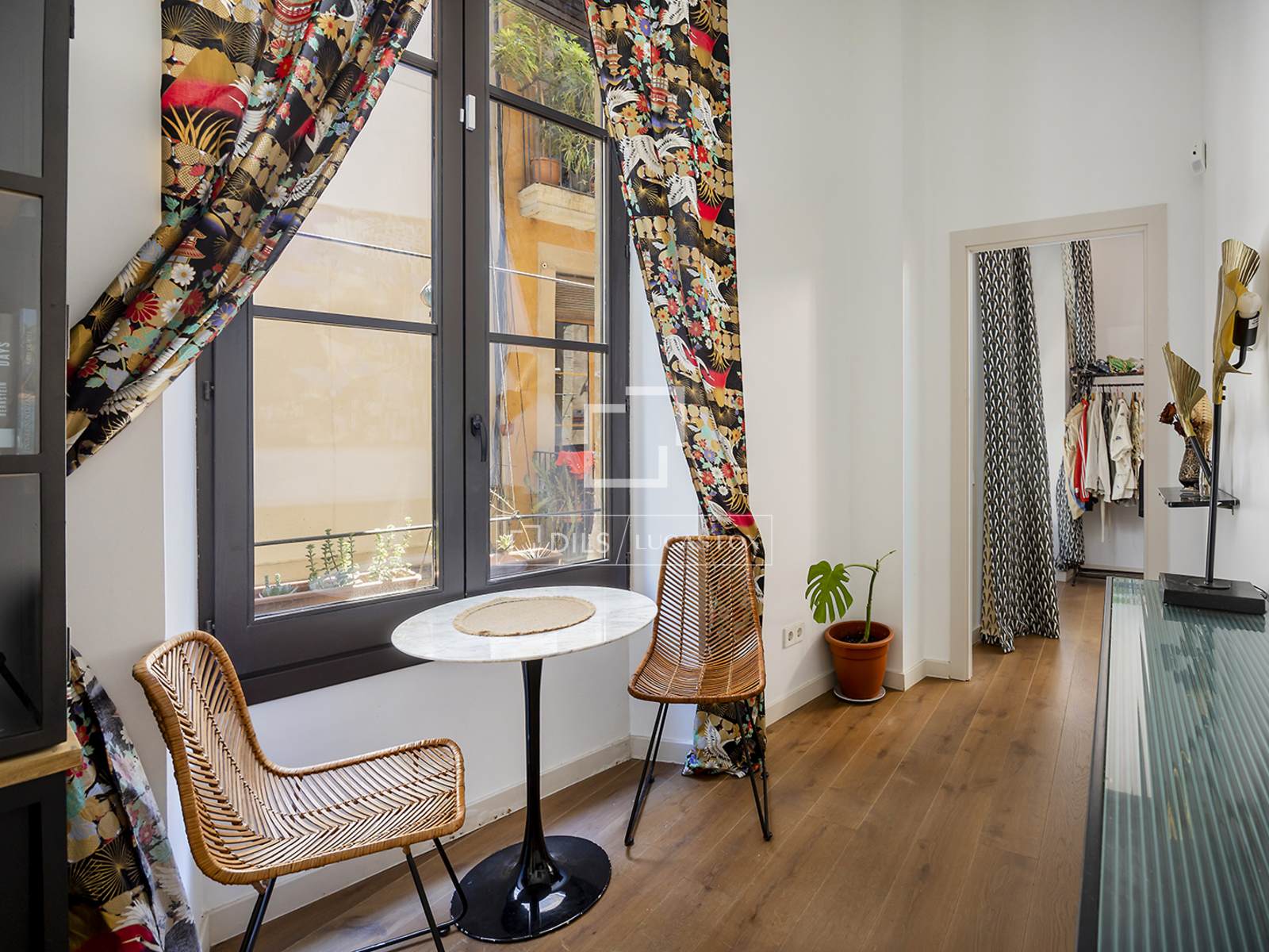 Dzīvoklis Barcelona, Spānijā 1 istaba, 70 m2 Nr. 192668
