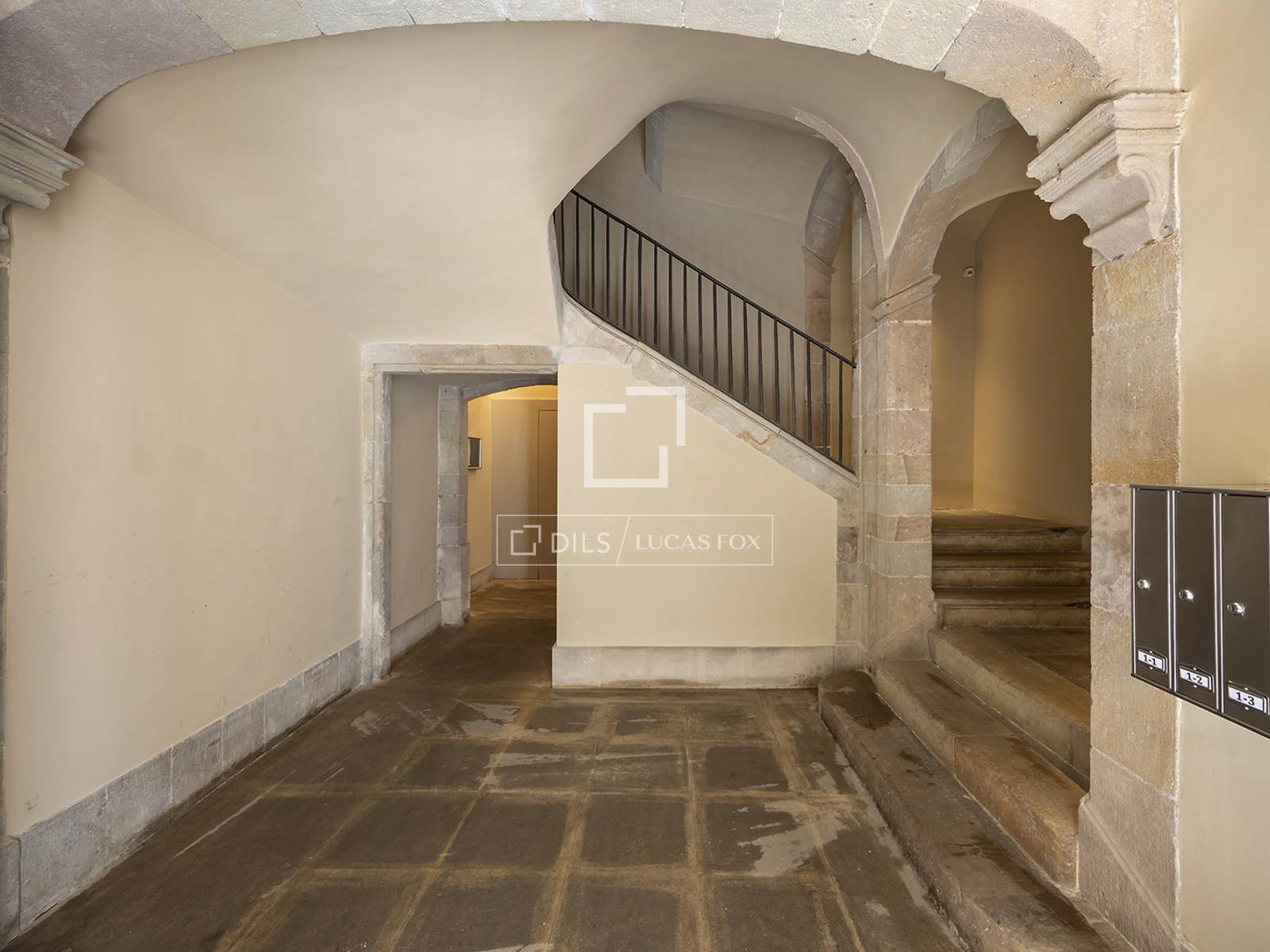 Dzīvoklis Barcelona, Spānijā 1 istaba, 70 m2 Nr. 192668