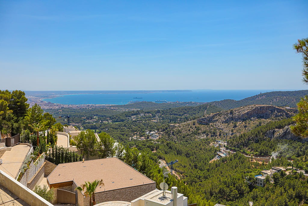 Villa in Mallorca, Spain 6 bedrooms, 500 sq.m. No. 147986
