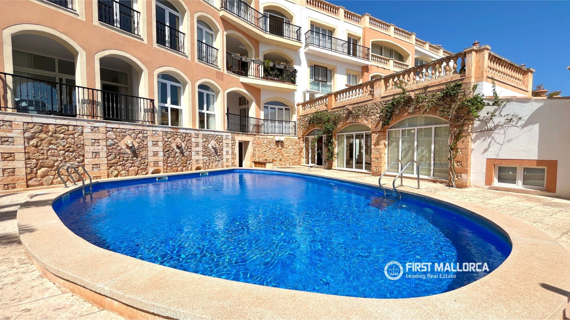 Apartment in Port Verd, Mallorca, Spain 2 bedrooms, 70 sq.m. No. 195948