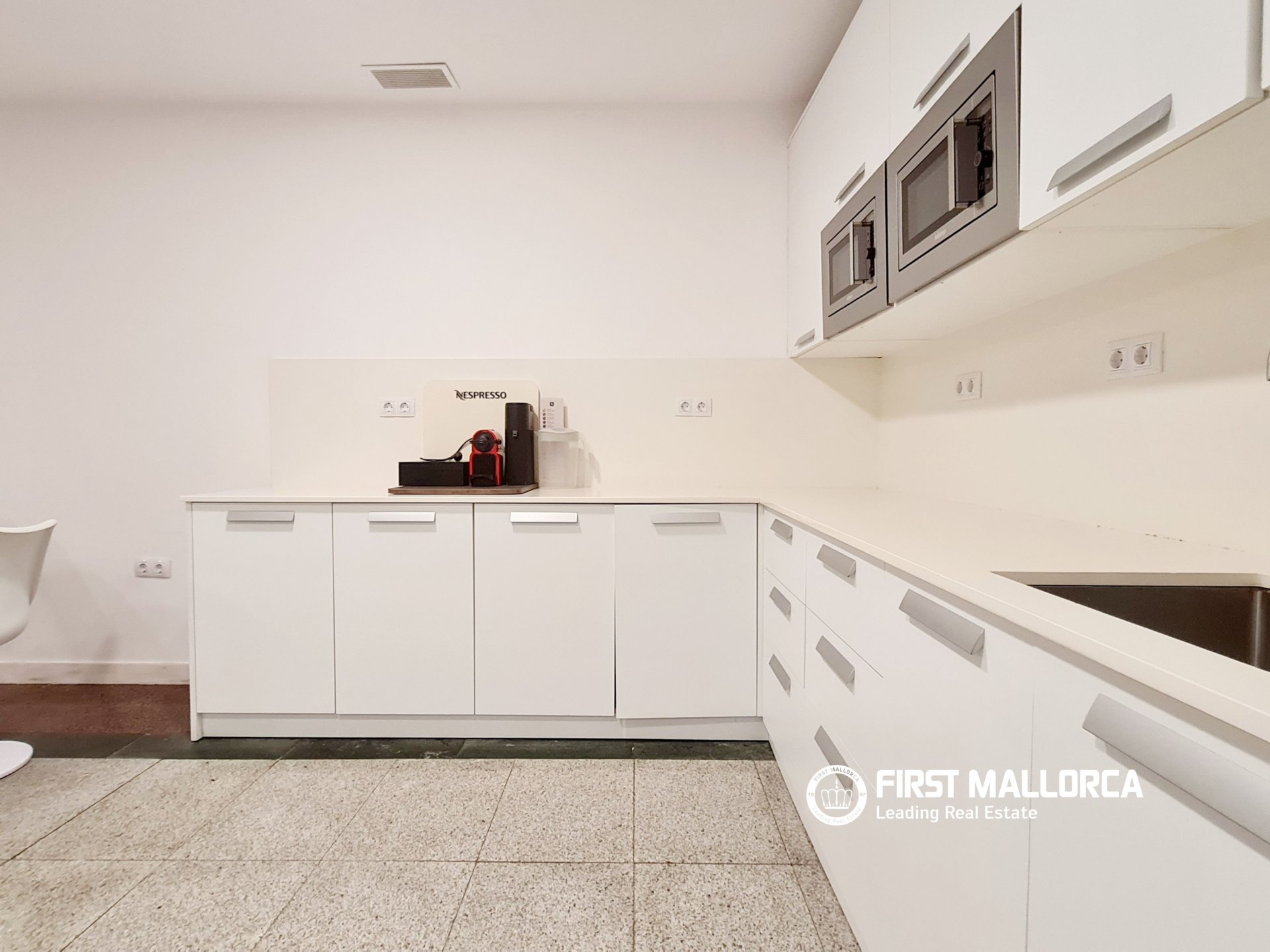 Komerciāls īpašums Palma de Majorca, Mallorca, Spānijā 427 m2 Nr. 195951