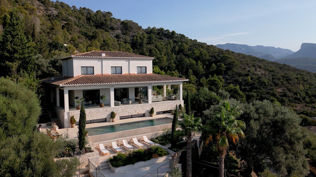 Villa in Palmanyola, Mallorca, Spain 4 bedrooms, 770 sq.m. No. 195947