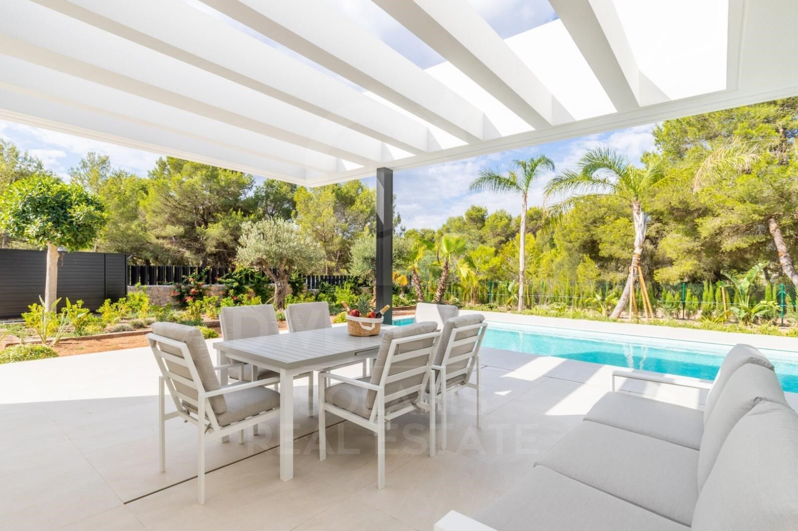 Villa in Javea, Alicante, Spain 3 bedrooms, 220 sq.m. No. 156982