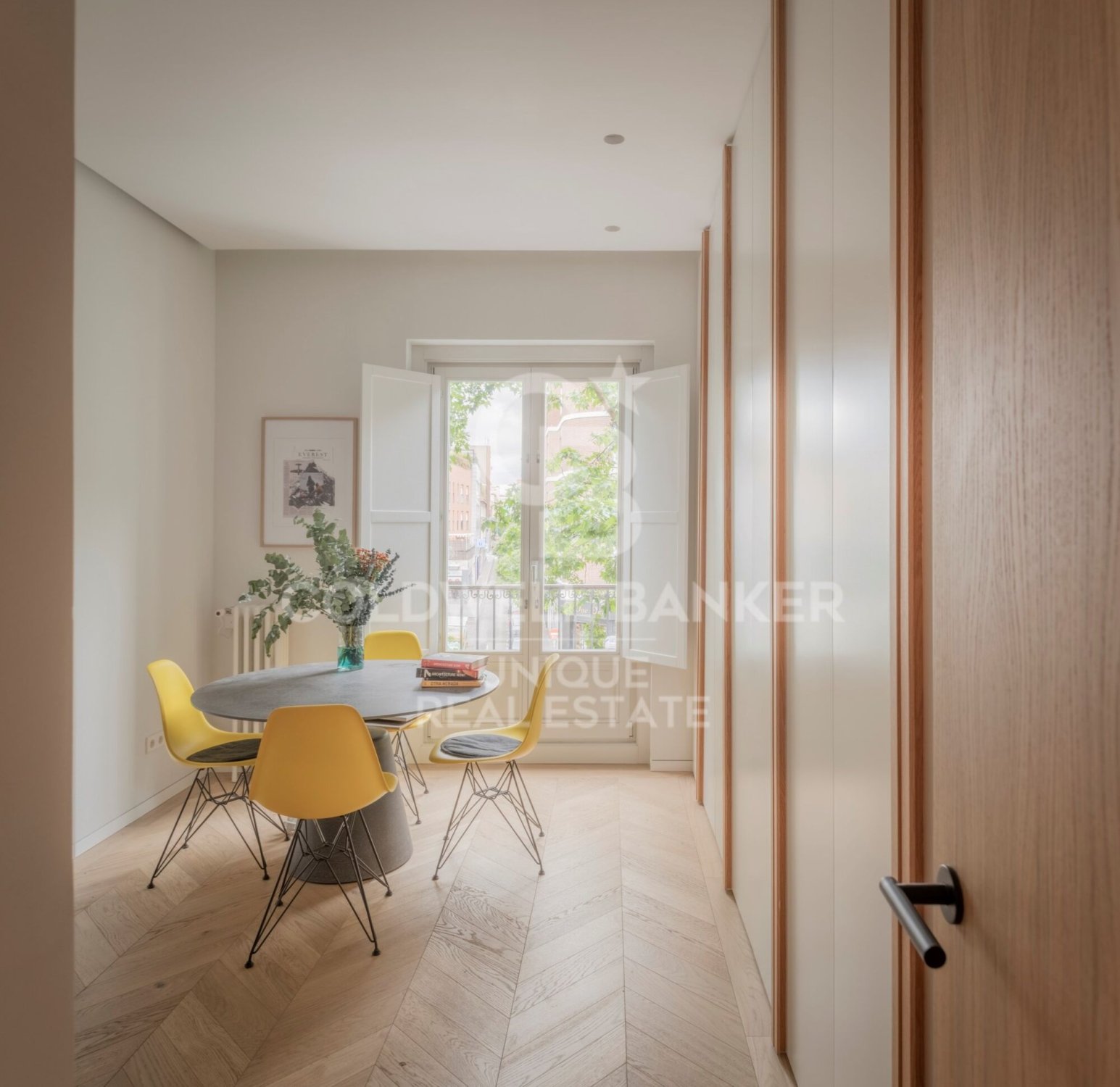 Apartamento en Madrid, España 3 dormitorios, 160 m2 No. 156980