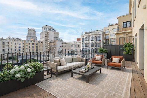 Penthouse w Barcelona, Hiszpania 3 sypialnie, 166 mkw. nr 156985