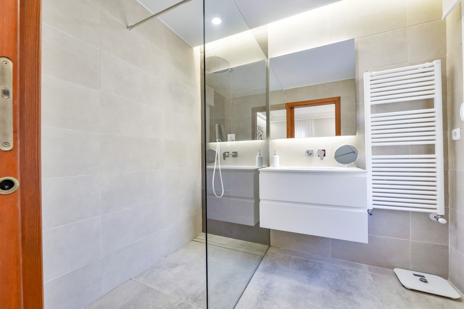 Villa à Altea, Alicante, Espagne 8 chambres, 920 m2 No. 187005
