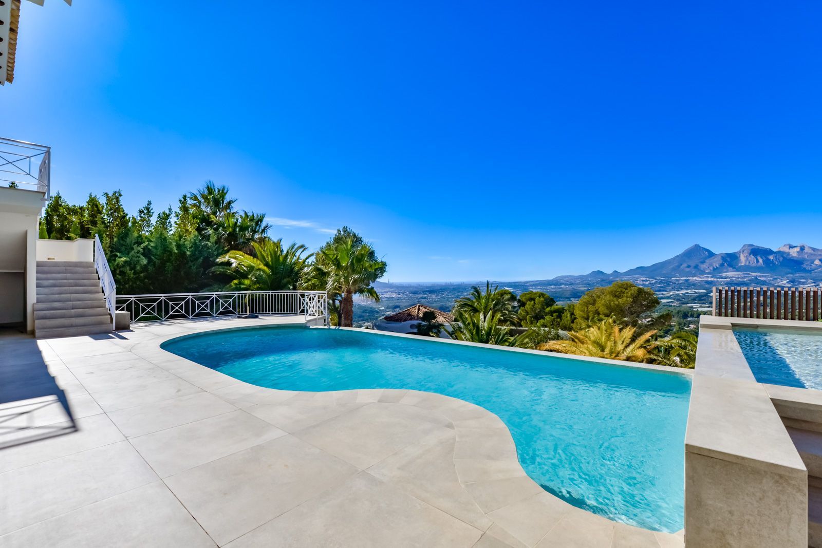 Villa à Altea, Alicante, Espagne 8 chambres, 920 m2 No. 187005