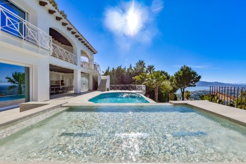 Villa en Altea, Alicante, España 8 dormitorios, 920 m2 No. 187005