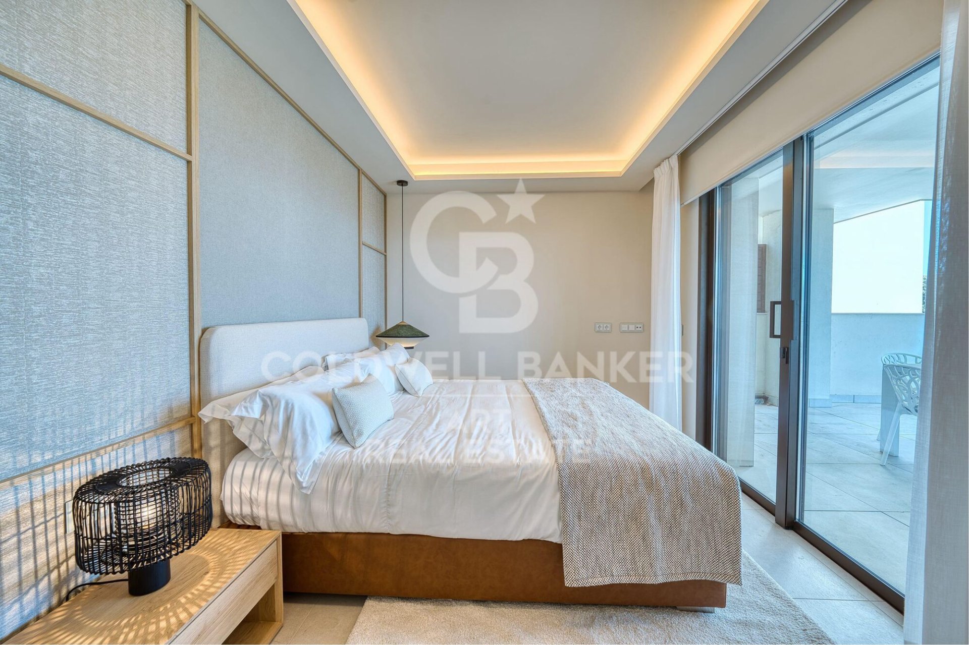Apartment à Estepona, Malaga, Espagne 3 chambres, 135 m2 No. 178570