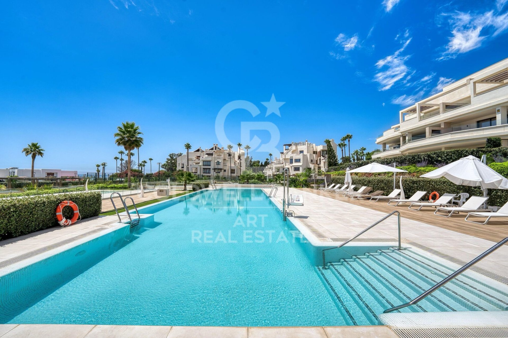Apartment à Estepona, Malaga, Espagne 3 chambres, 135 m2 No. 178570