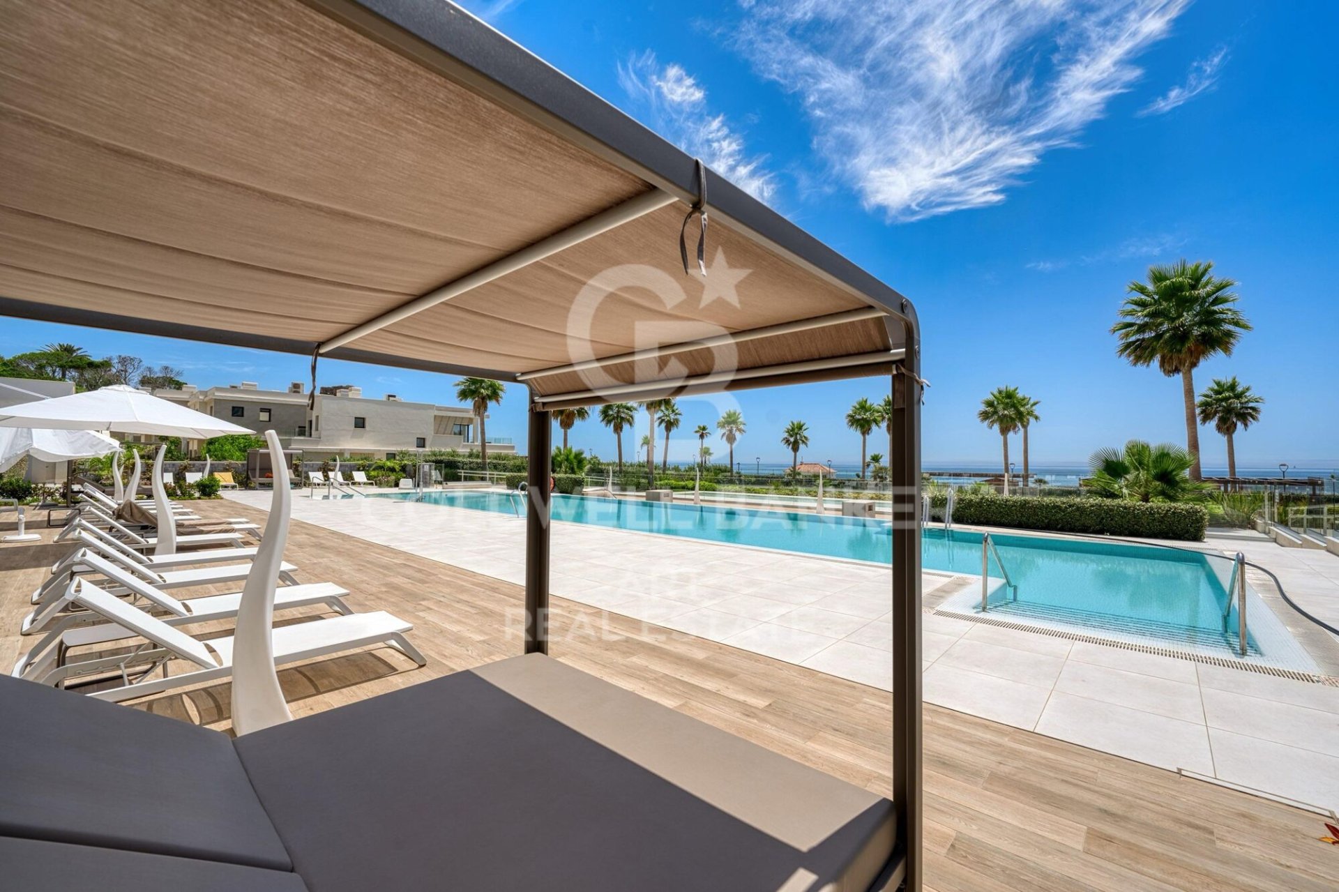 Apartment à Estepona, Malaga, Espagne 3 chambres, 135 m2 No. 178570