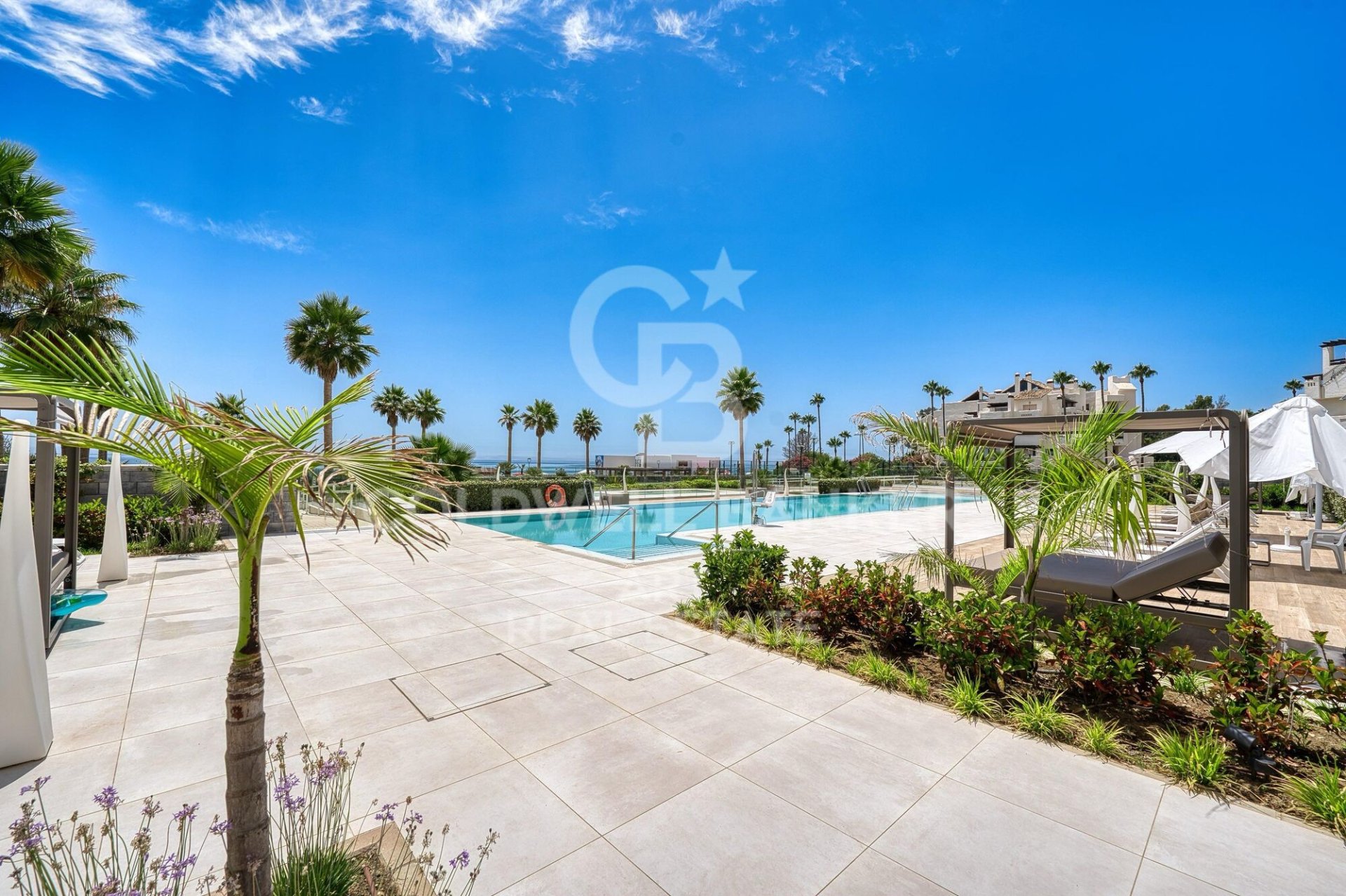 Apartment à Estepona, Malaga, Espagne 3 chambres, 135 m2 No. 178570