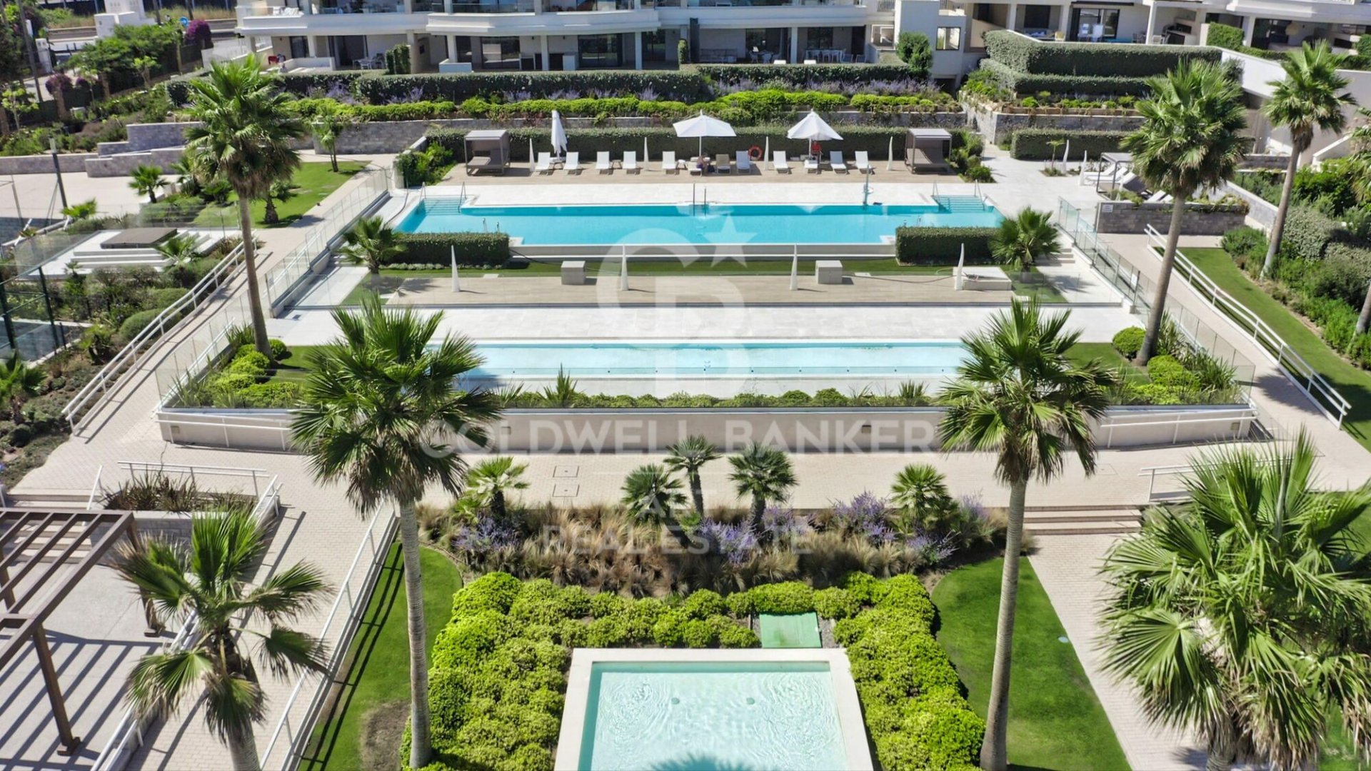 Apartment à Estepona, Malaga, Espagne 3 chambres, 135 m2 No. 178570