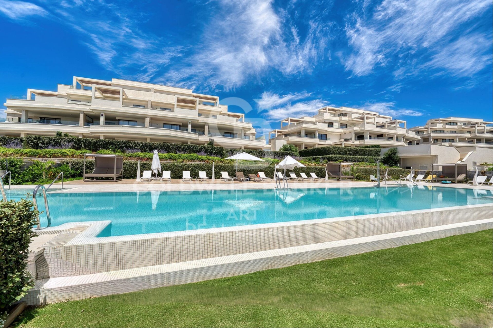 Apartment à Estepona, Malaga, Espagne 3 chambres, 135 m2 No. 178570