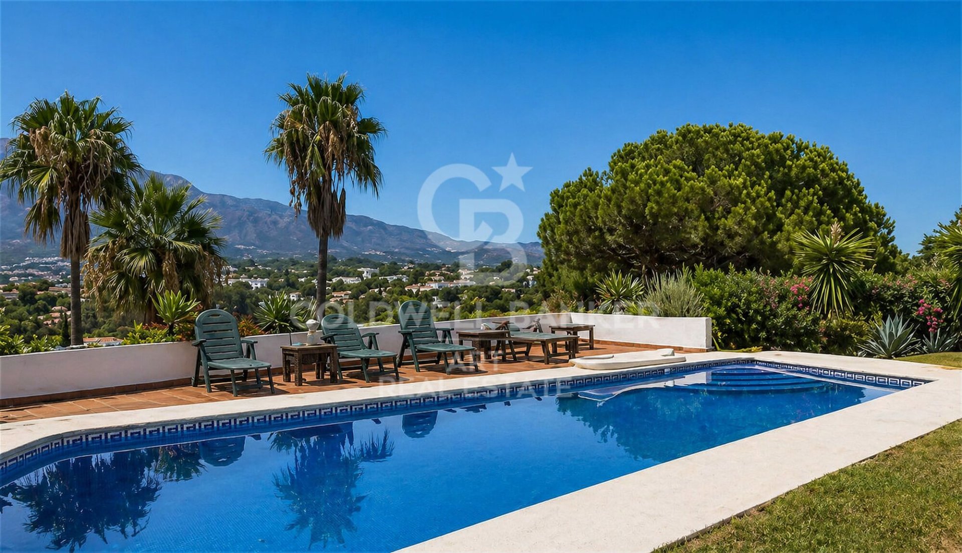 Huvila Sotogrande, Cadiz, Espanja 5 makuuhuonetta, 646 m2 No. 178568