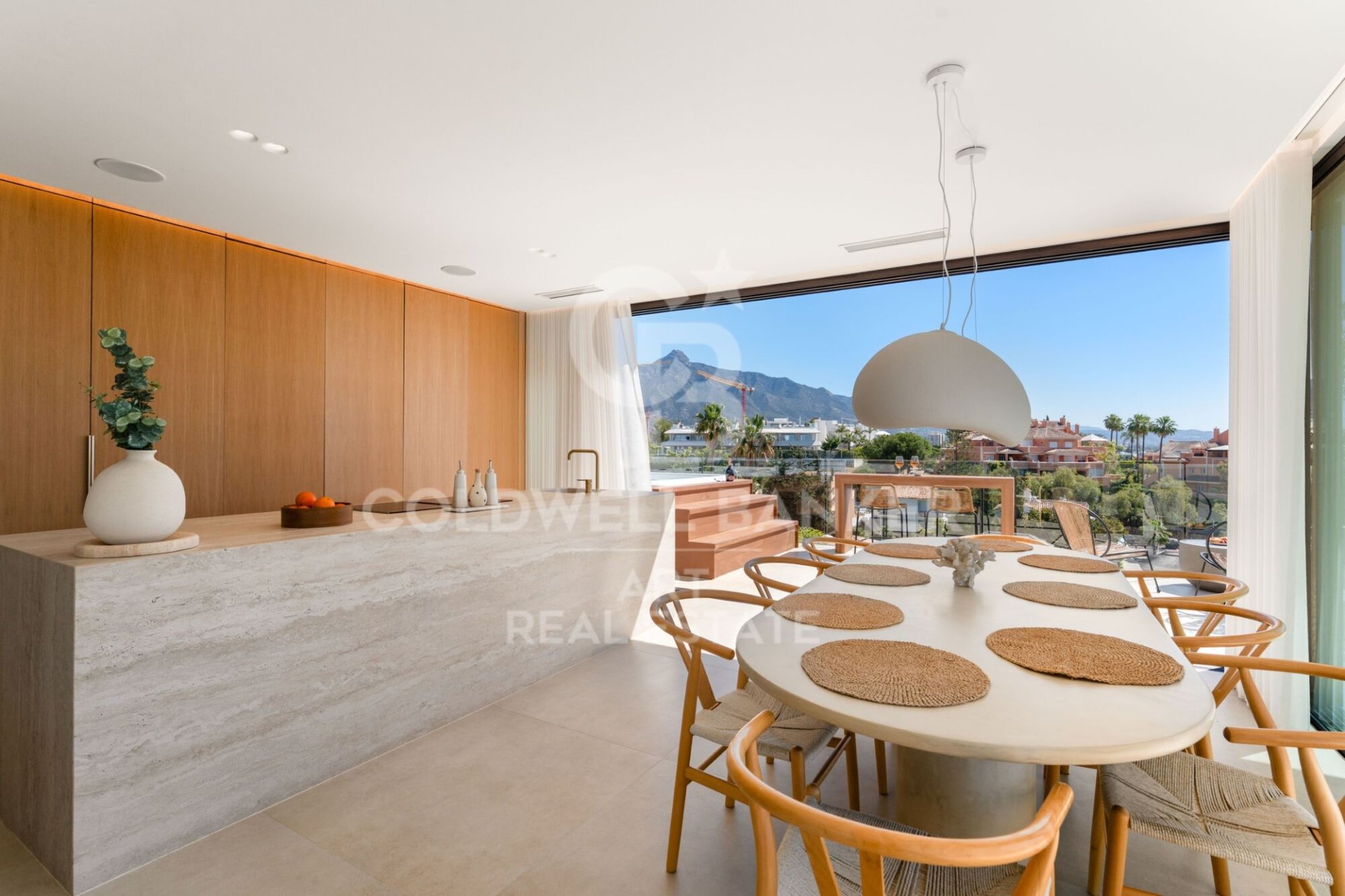 Villa Marbella, Malaga, Spānijā 5 istabas, 245 m2 Nr. 178569