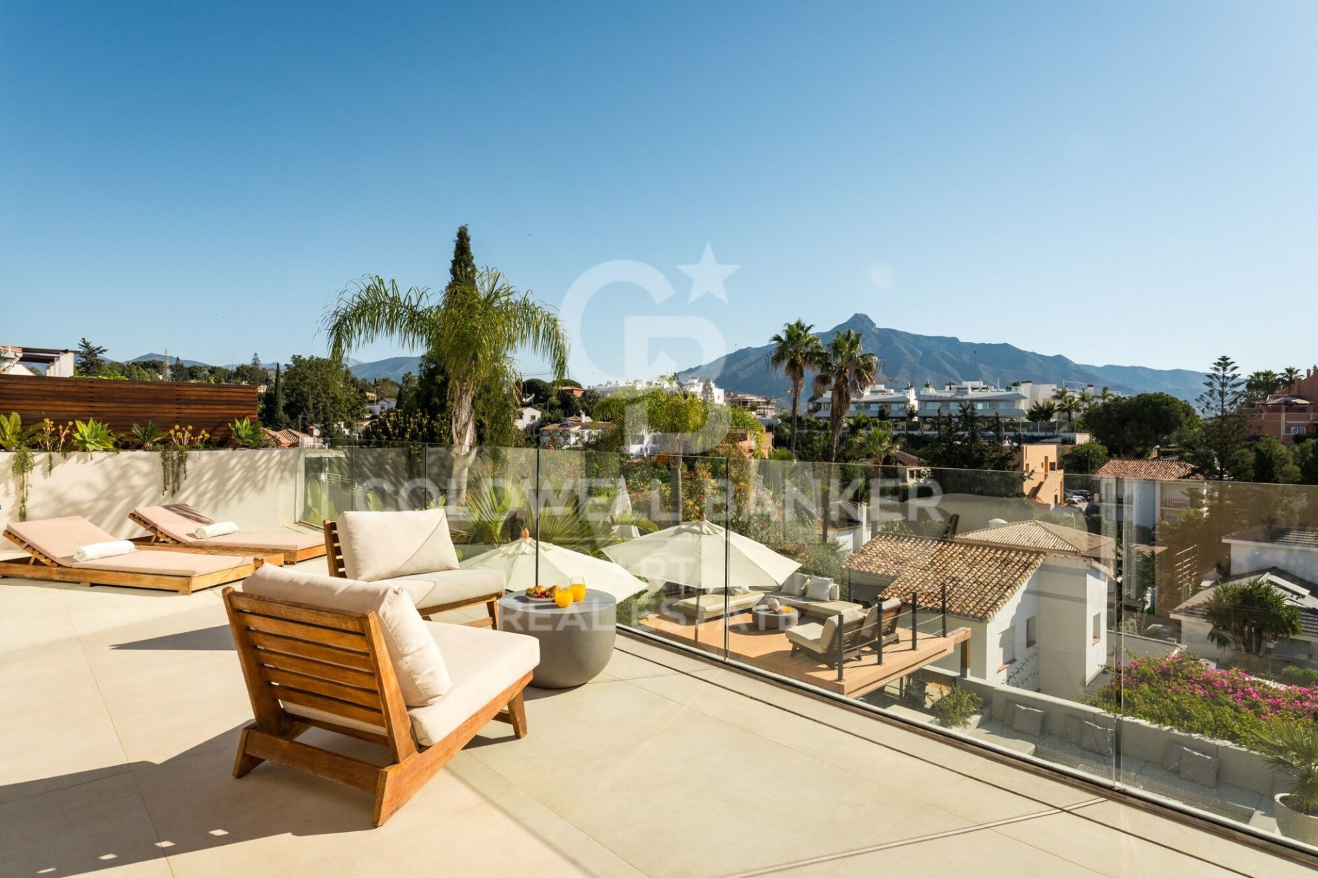 Villa Marbella, Malaga, Spānijā 5 istabas, 245 m2 Nr. 178569