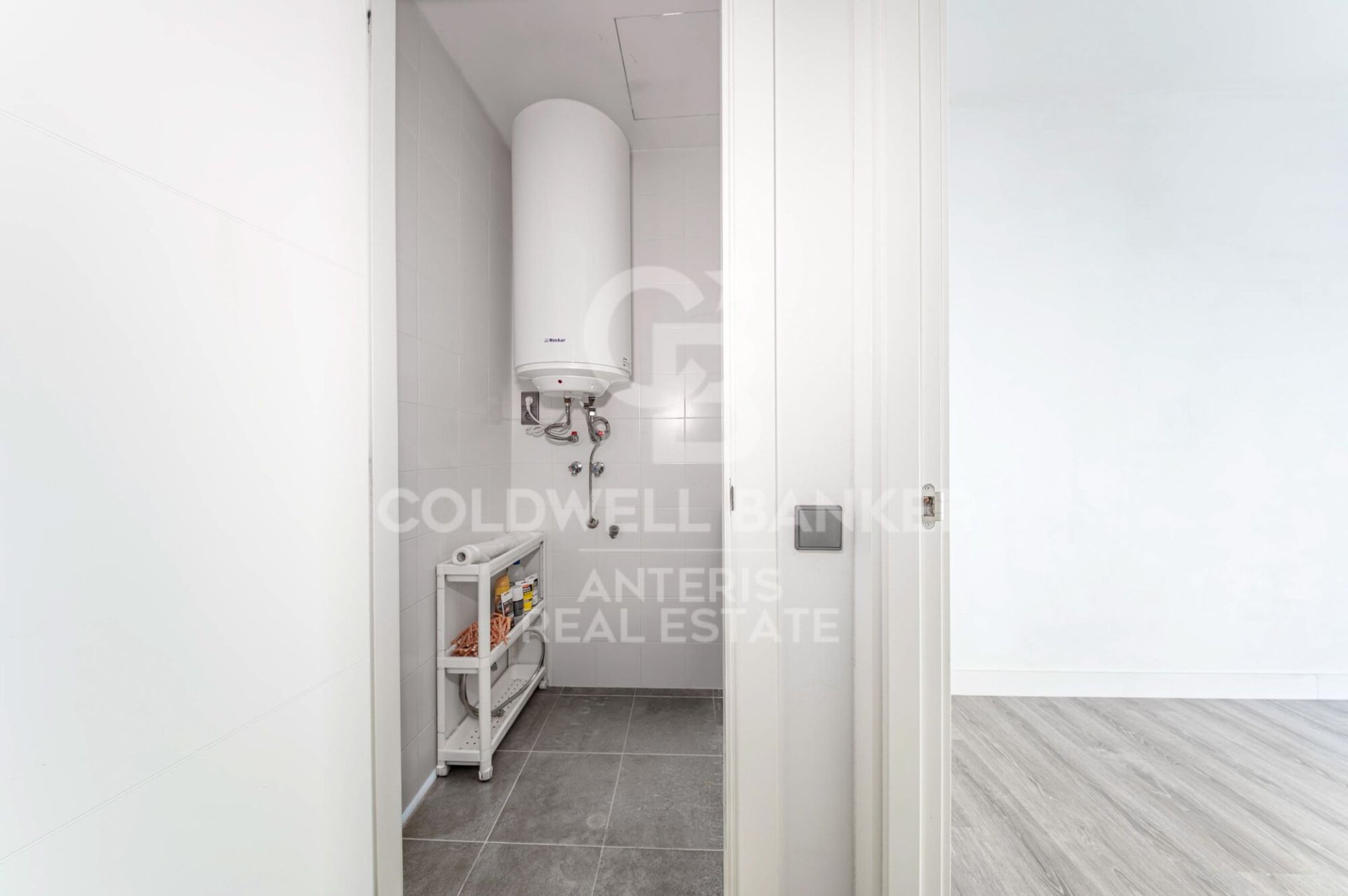 Wohnung in Barcelona, Spanien 2 Schlafzimmer, 54 m2 Nr. 178567