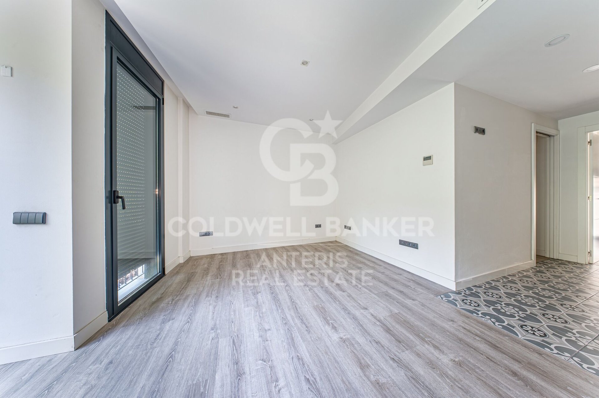 Wohnung in Barcelona, Spanien 2 Schlafzimmer, 54 m2 Nr. 178567