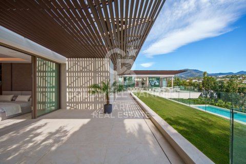 Villa in Marbella, Malaga, Spain 5 bedrooms, 986 sq.m. No. 178566