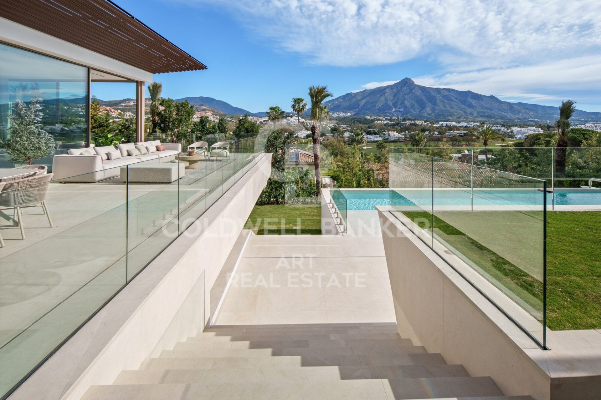 Huvila Marbella, Malaga, Espanja 5 makuuhuonetta, 986 m2 No. 178566