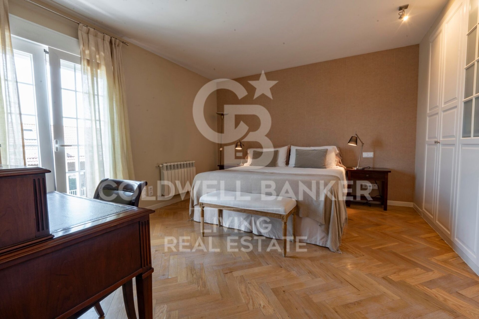 Hus i Madrid, Spanien 5 sovrum, 355 kvm. Nr. 178571