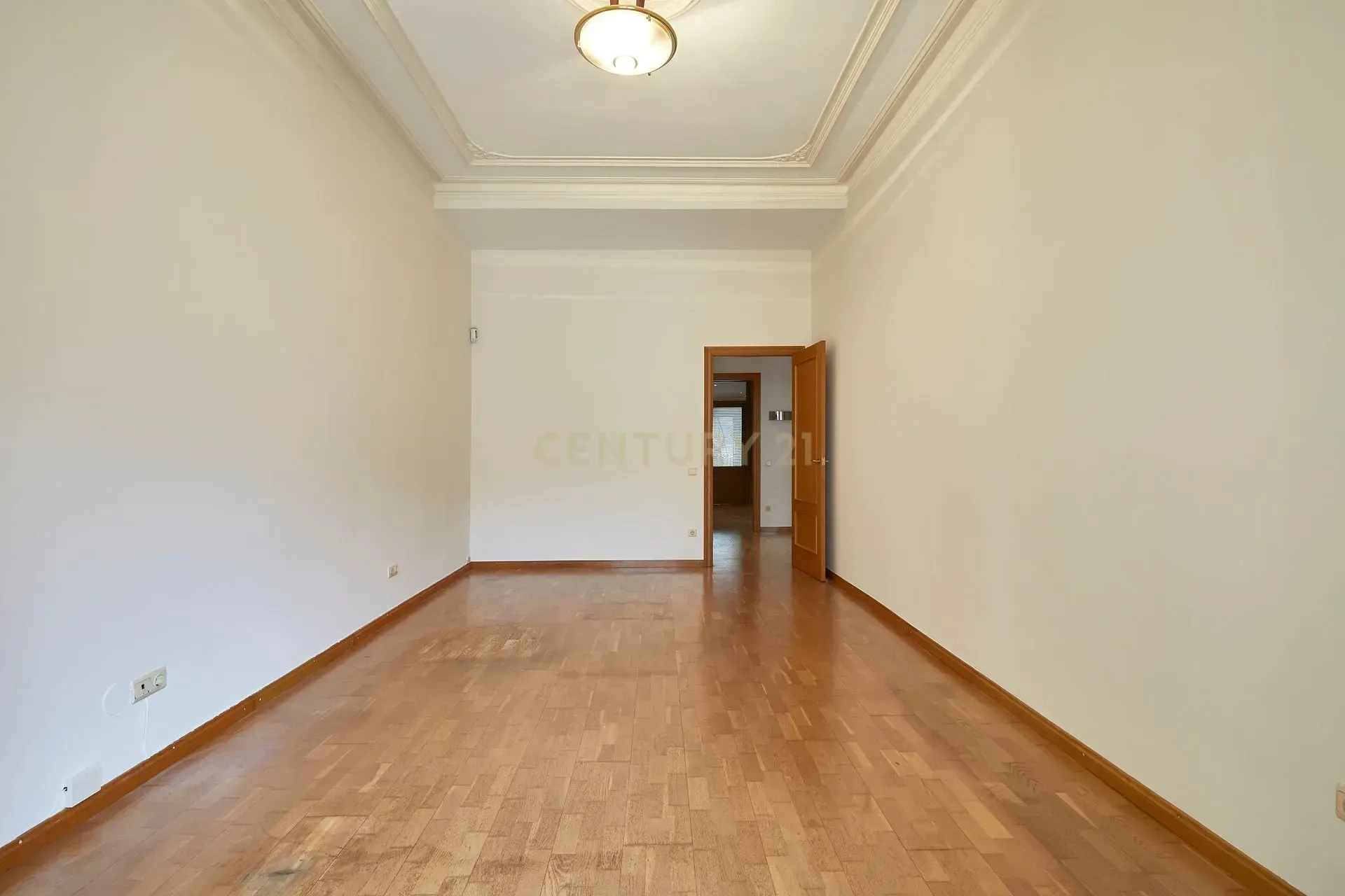 Lägenhet i Barcelona, Spanien 5 sovrum, 150 kvm. Nr. 166937