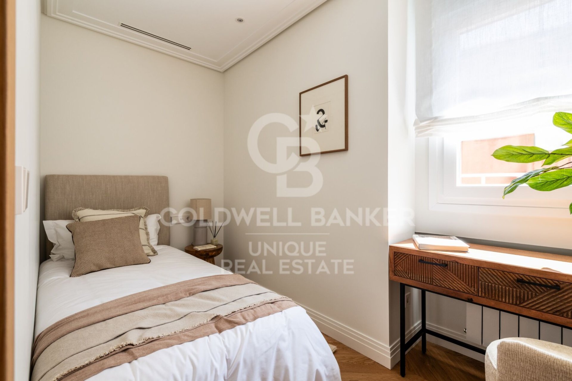 Apartment à Madrid, Espagne 4 chambres, 222 m2 No. 179017