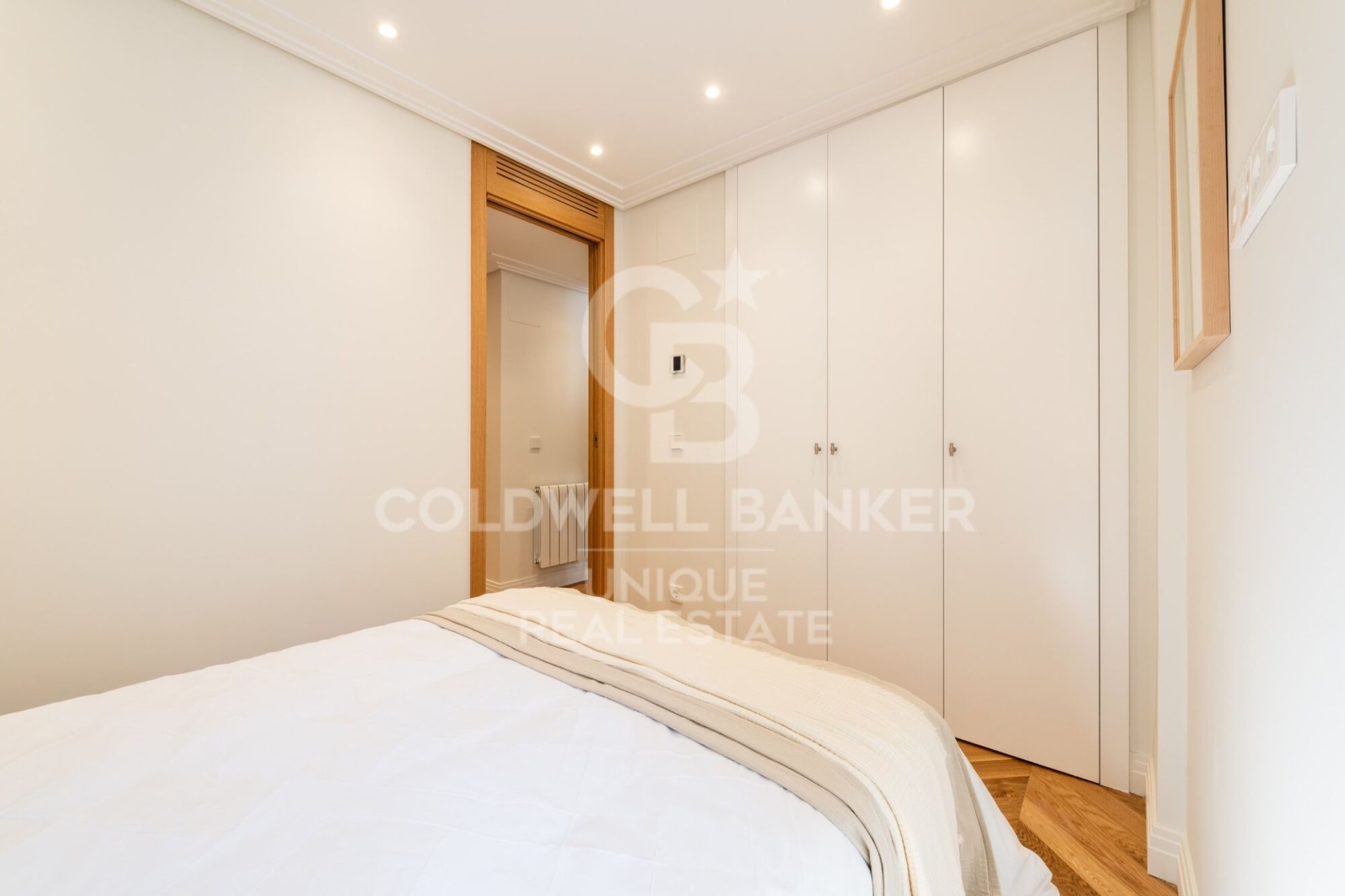 Apartment à Madrid, Espagne 4 chambres, 222 m2 No. 179017