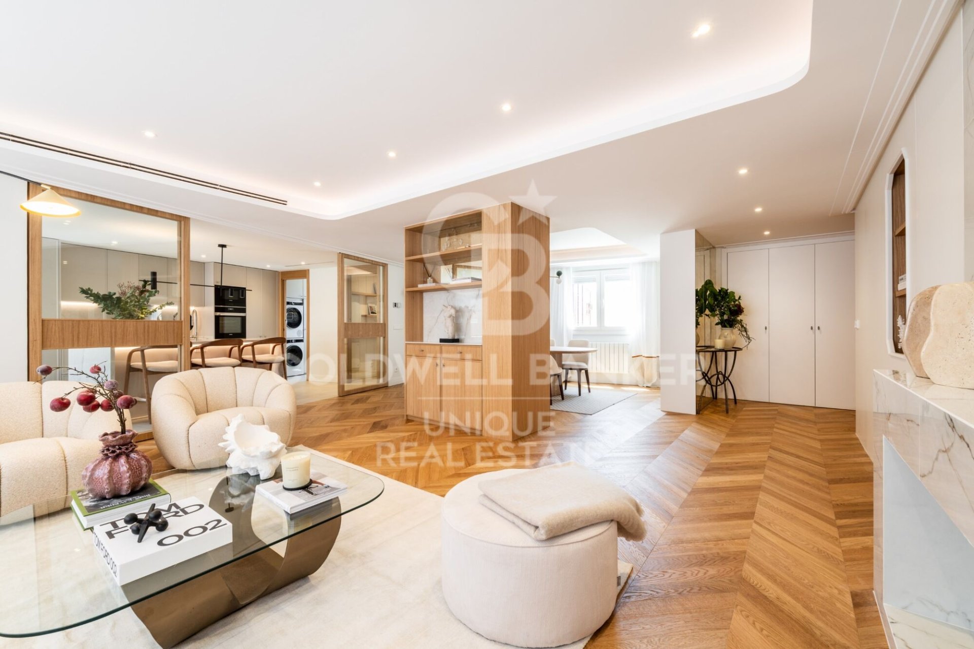 Apartment à Madrid, Espagne 4 chambres, 222 m2 No. 179017