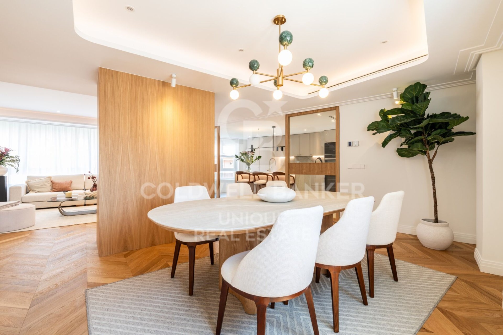 Apartment à Madrid, Espagne 4 chambres, 222 m2 No. 179017
