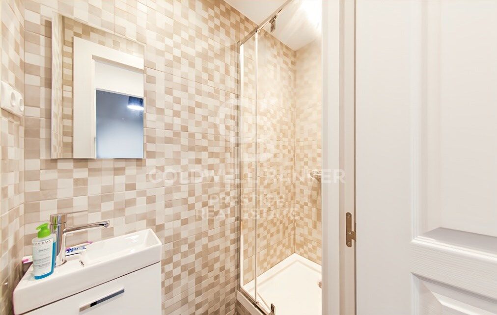 Dzīvoklis Barcelona, Spānijā 5 istabas, 116 m2 Nr. 179018