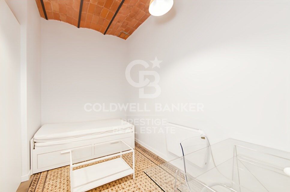 Dzīvoklis Barcelona, Spānijā 5 istabas, 116 m2 Nr. 179018
