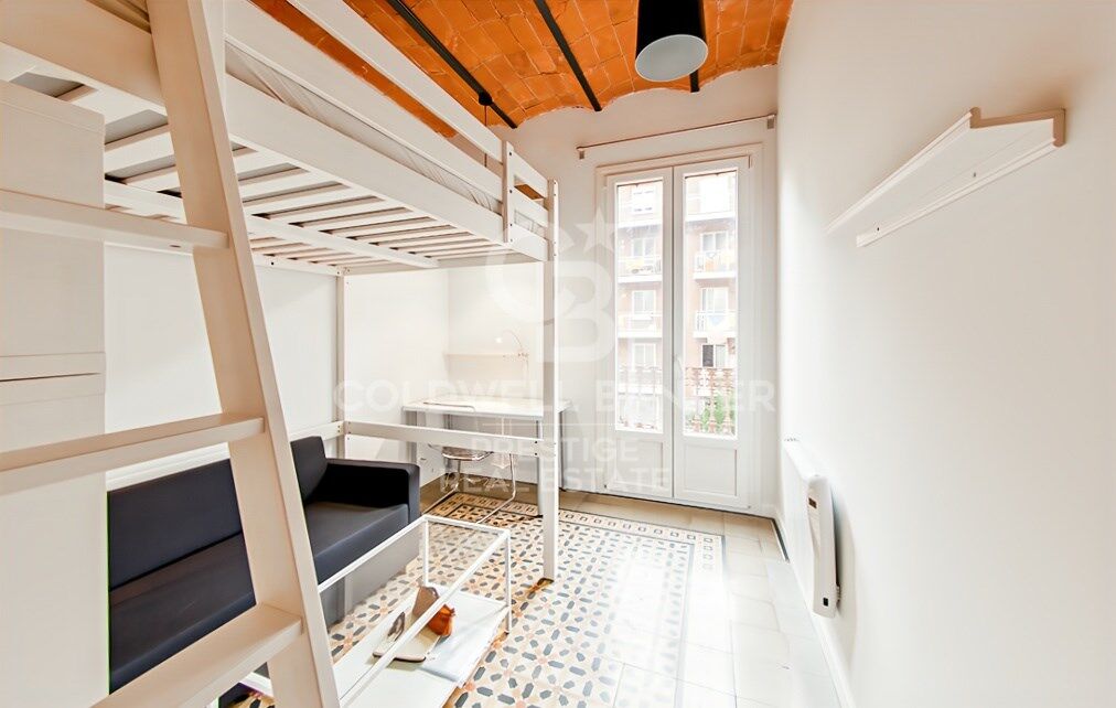 Dzīvoklis Barcelona, Spānijā 5 istabas, 116 m2 Nr. 179018