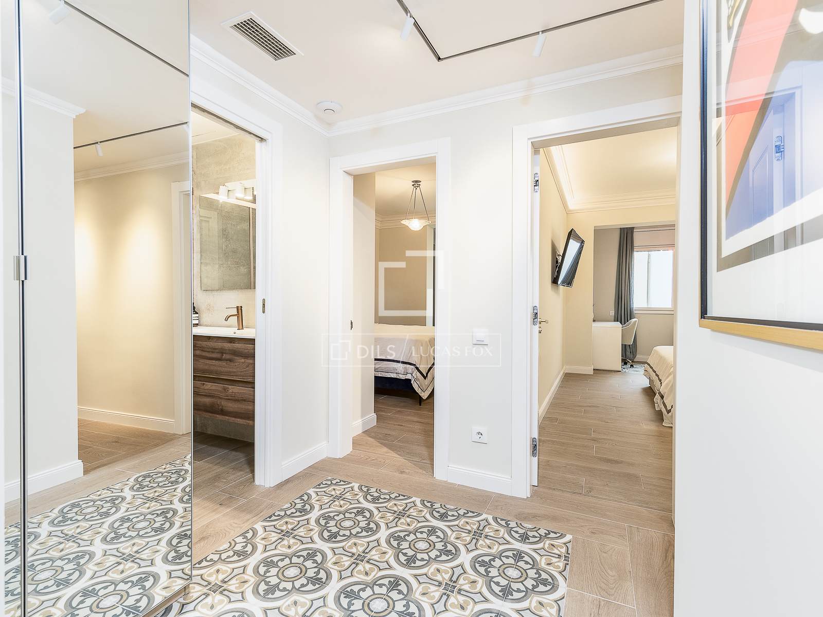Dzīvoklis Barcelona, Spānijā 4 istabas, 162 m2 Nr. 150785