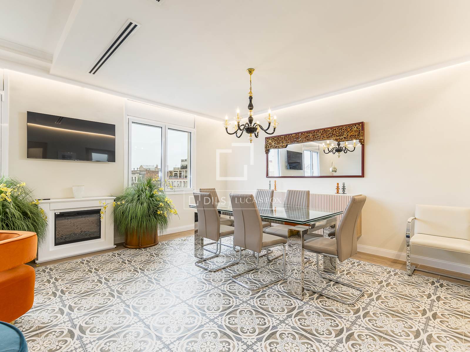 Dzīvoklis Barcelona, Spānijā 4 istabas, 162 m2 Nr. 150785